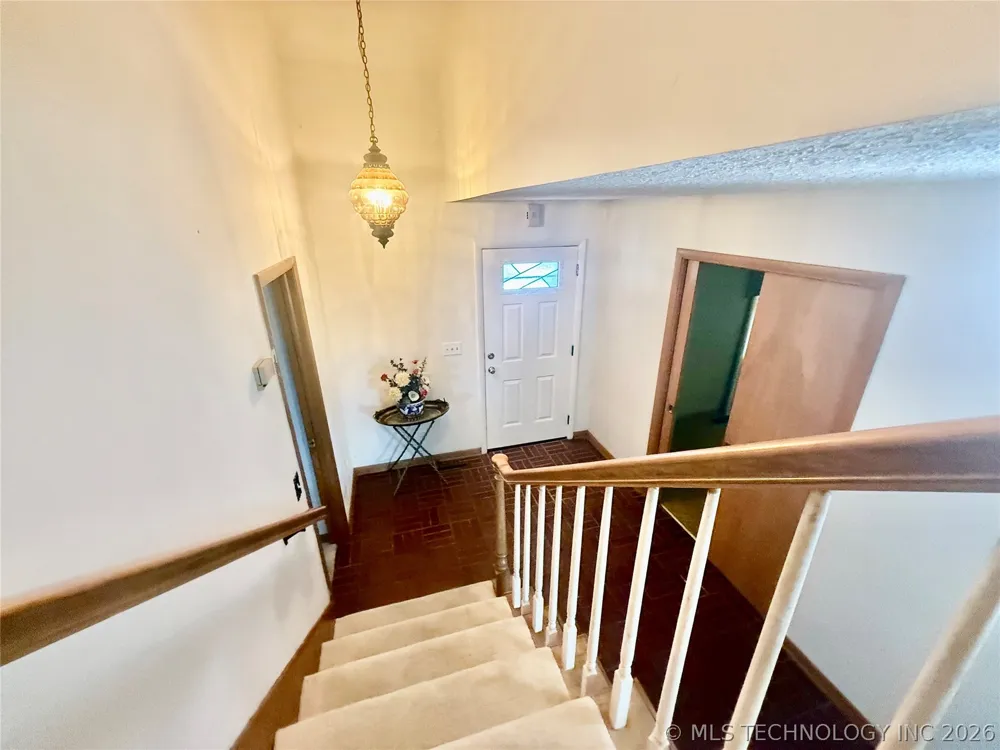 802 W Downing Street Tahlequah, OK 74464