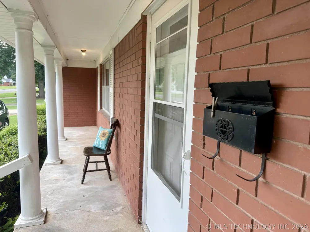 802 W Downing Street Tahlequah, OK 74464