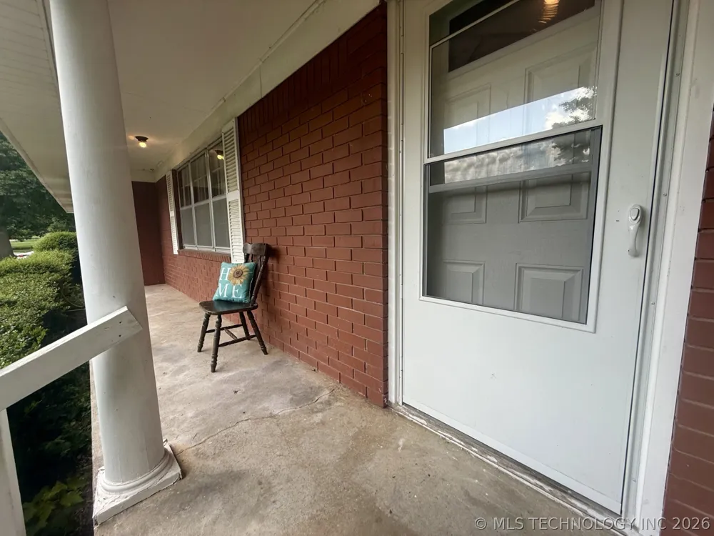802 W Downing Street Tahlequah, OK 74464