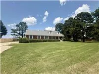 802 W Downing Street Tahlequah, OK 74464