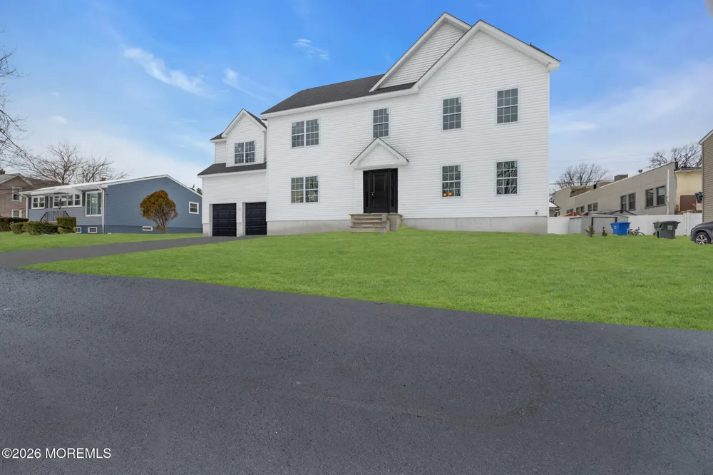 1027 Mereline Avenue Avenel, NJ 07001