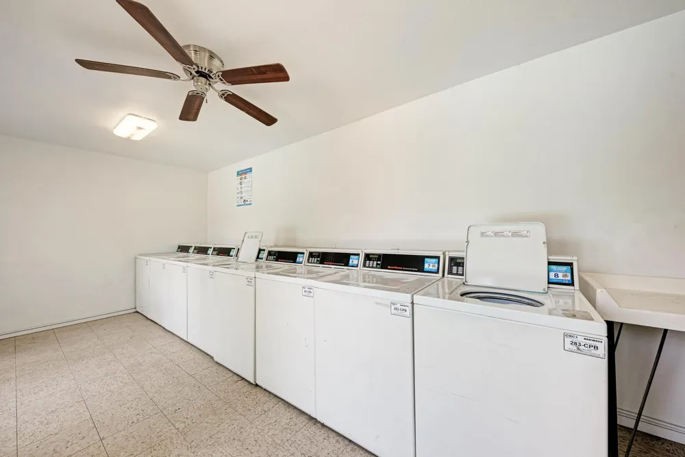 2124 Burton Drive #136 Austin, TX 78741