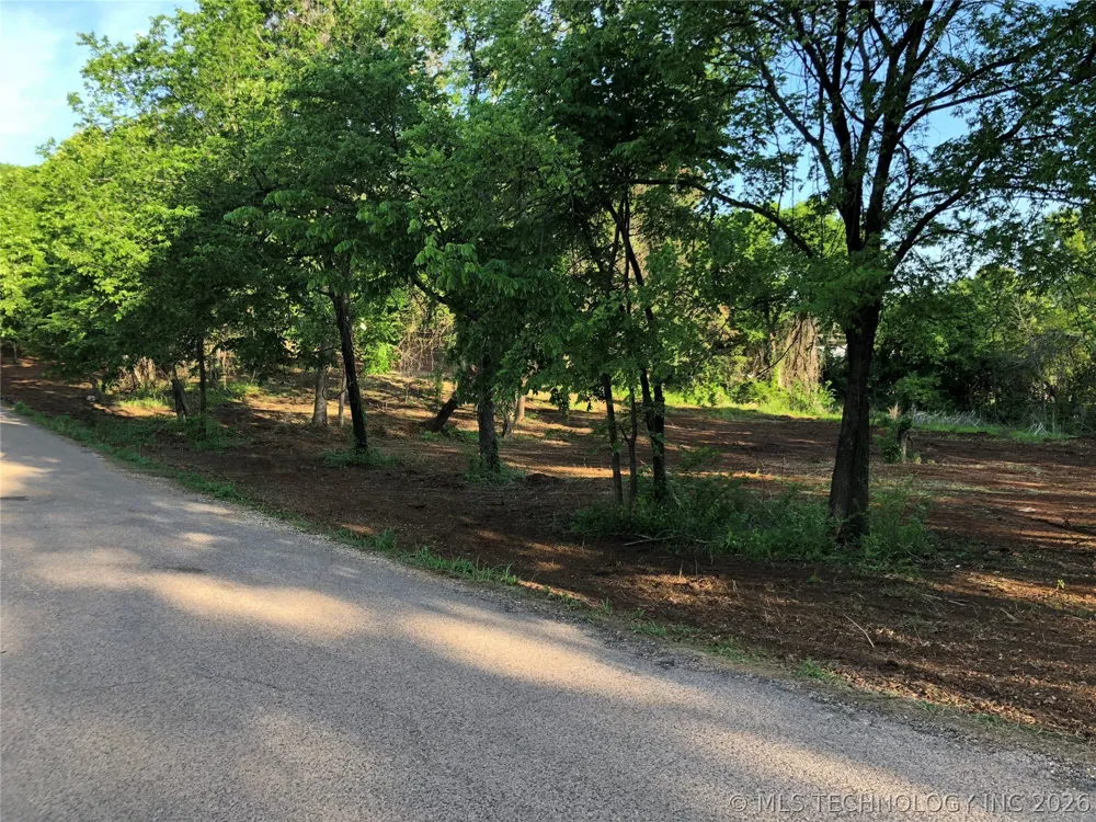 Rolling Wood Hills Drive Durant, OK 74701