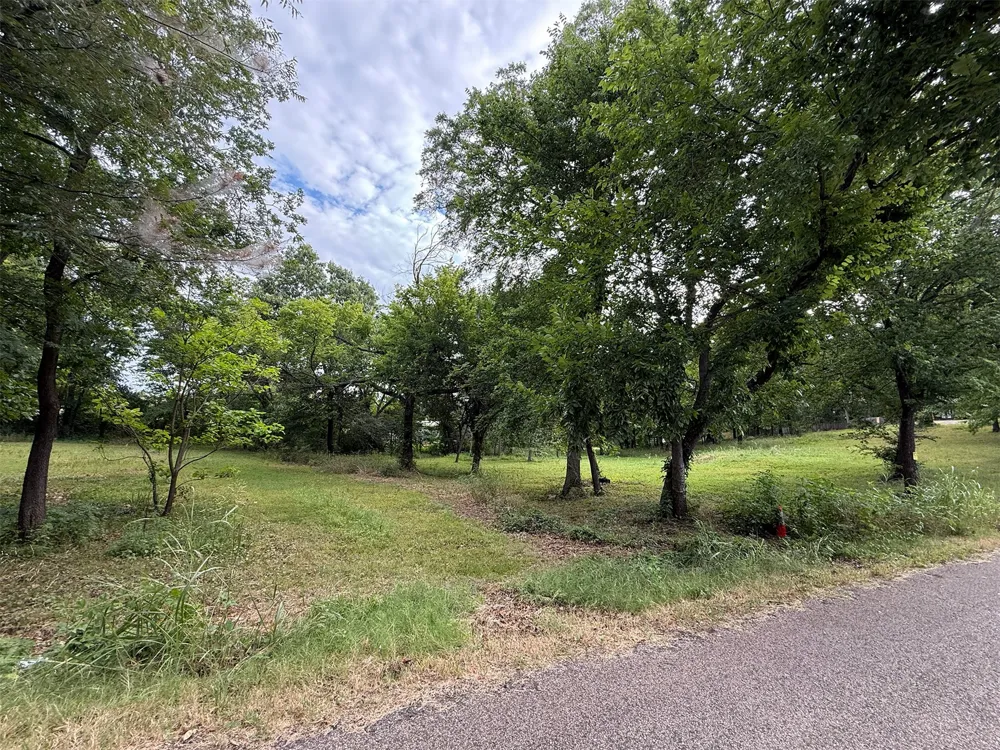 Rolling Wood Hills Drive Durant, OK 74701