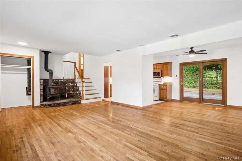 22 Knollwood Road Cortlandt Manor, NY 10567