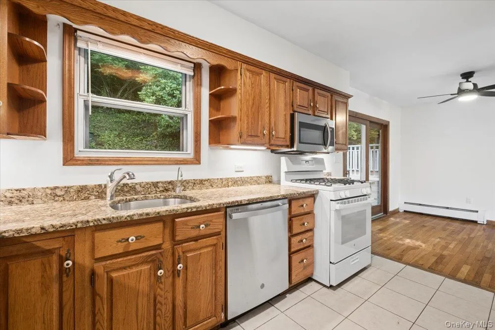 22 Knollwood Road Cortlandt Manor, NY 10567