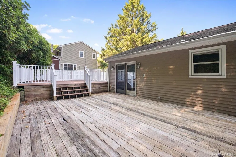 22 Knollwood Road Cortlandt Manor, NY 10567