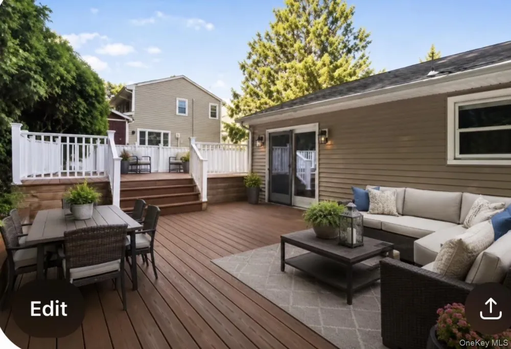 22 Knollwood Road Cortlandt Manor, NY 10567