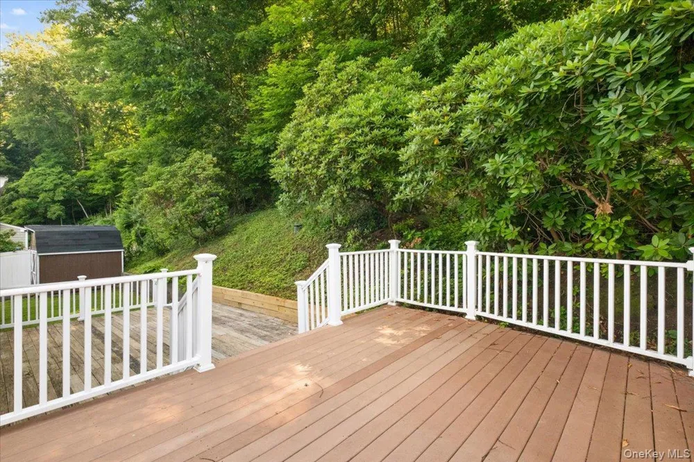 22 Knollwood Road Cortlandt Manor, NY 10567