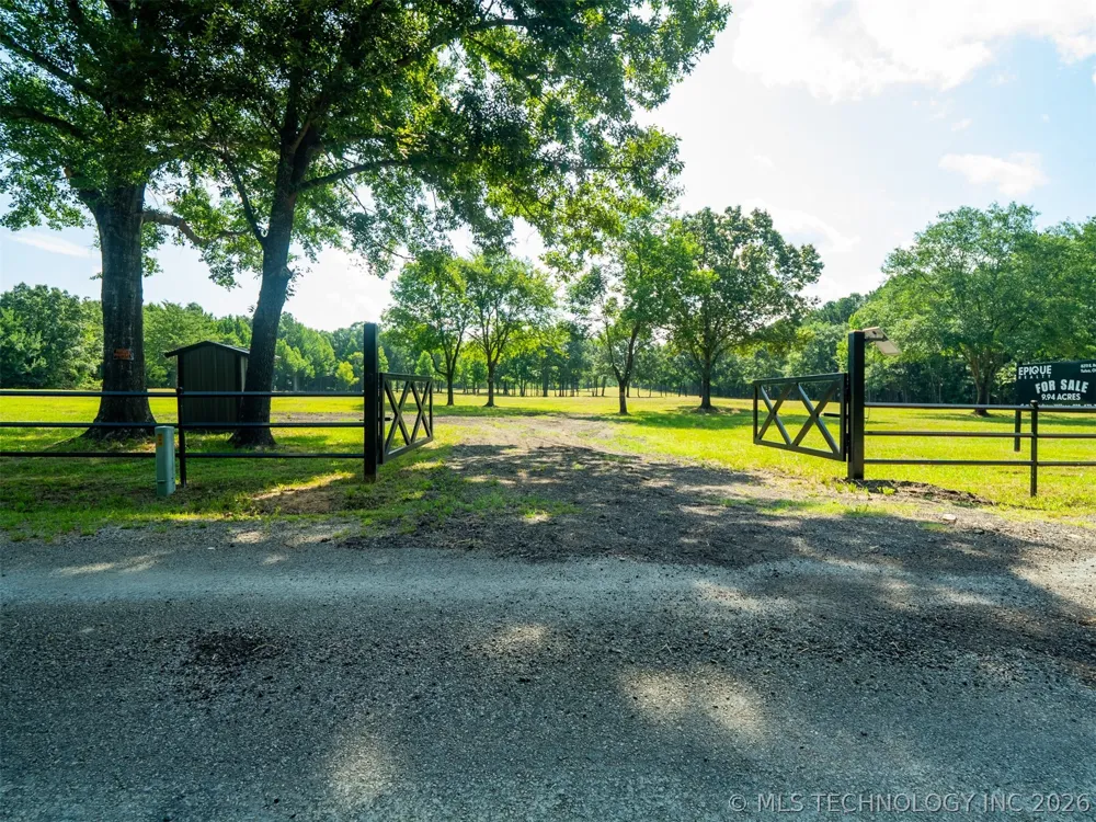 167966 4290 ROAD Clayton, OK 74536