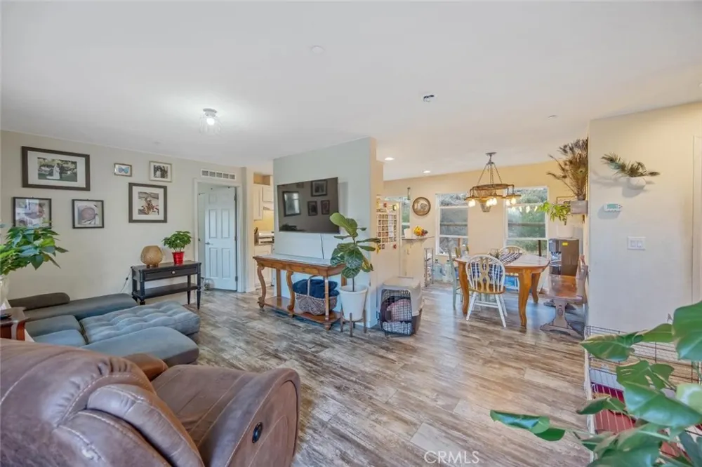 6931 Sierra Agua Dulce, CA 91390