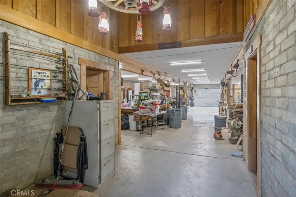 6931 Sierra Agua Dulce, CA 91390