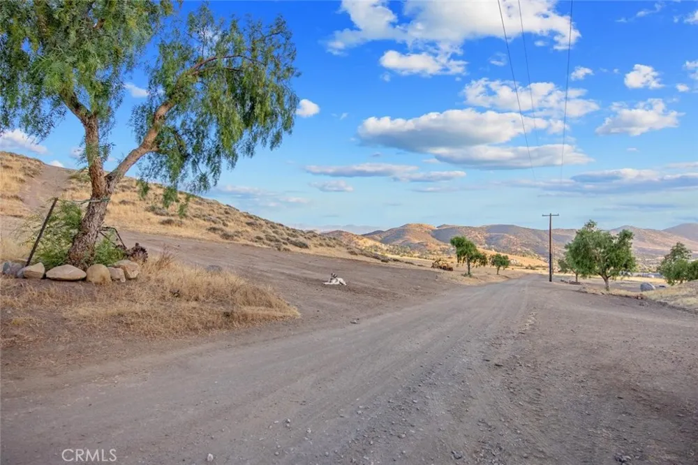 6931 Sierra Agua Dulce, CA 91390