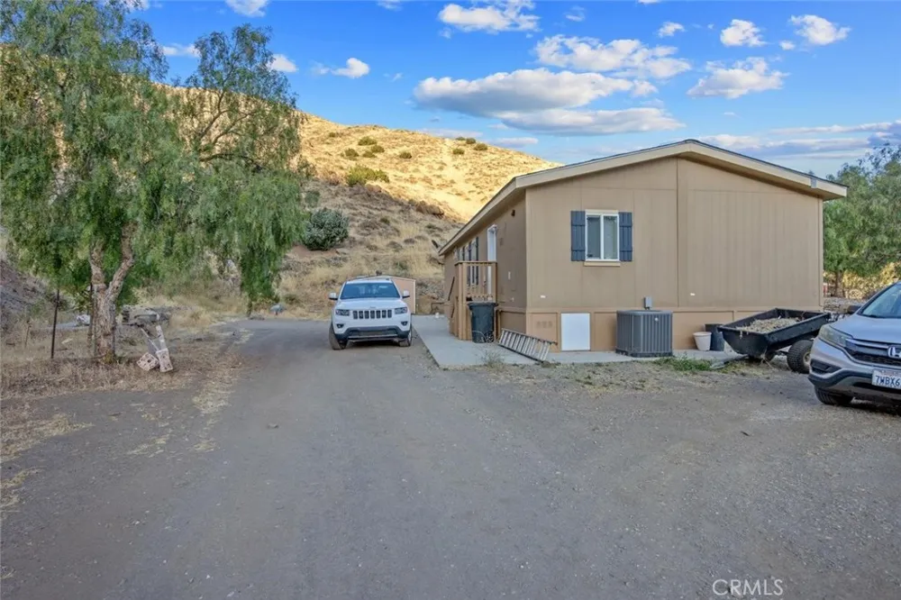 6931 Sierra Agua Dulce, CA 91390