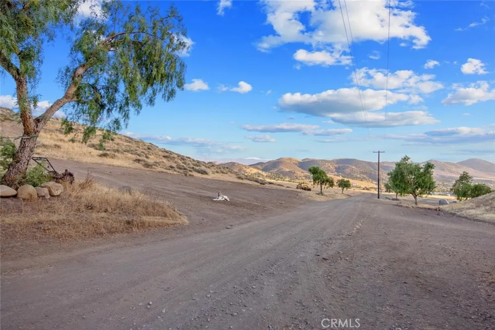 6931 Sierra Agua Dulce, CA 91390