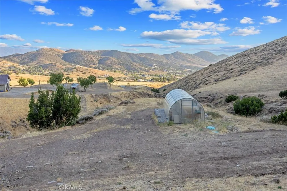 6931 Sierra Agua Dulce, CA 91390