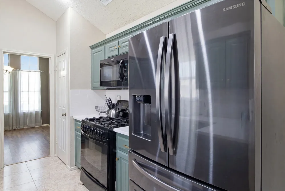 2701 Beau Drive Mesquite, TX 75181