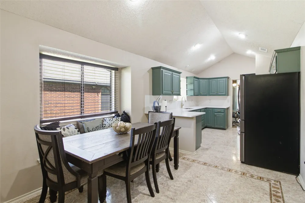 2701 Beau Drive Mesquite, TX 75181