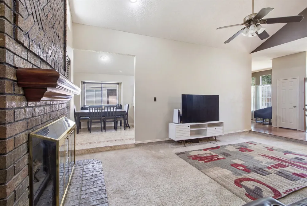 2701 Beau Drive Mesquite, TX 75181
