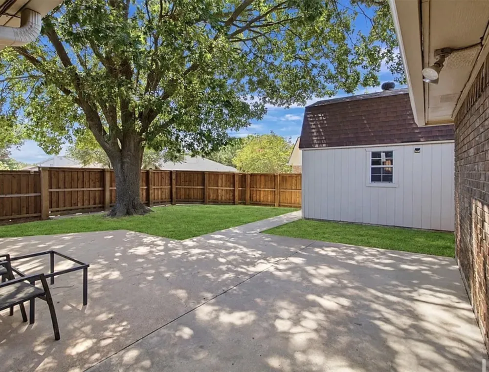 2701 Beau Drive Mesquite, TX 75181