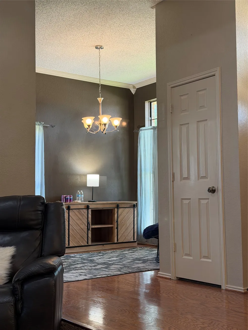 2701 Beau Drive Mesquite, TX 75181