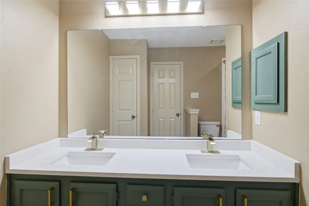 2701 Beau Drive Mesquite, TX 75181