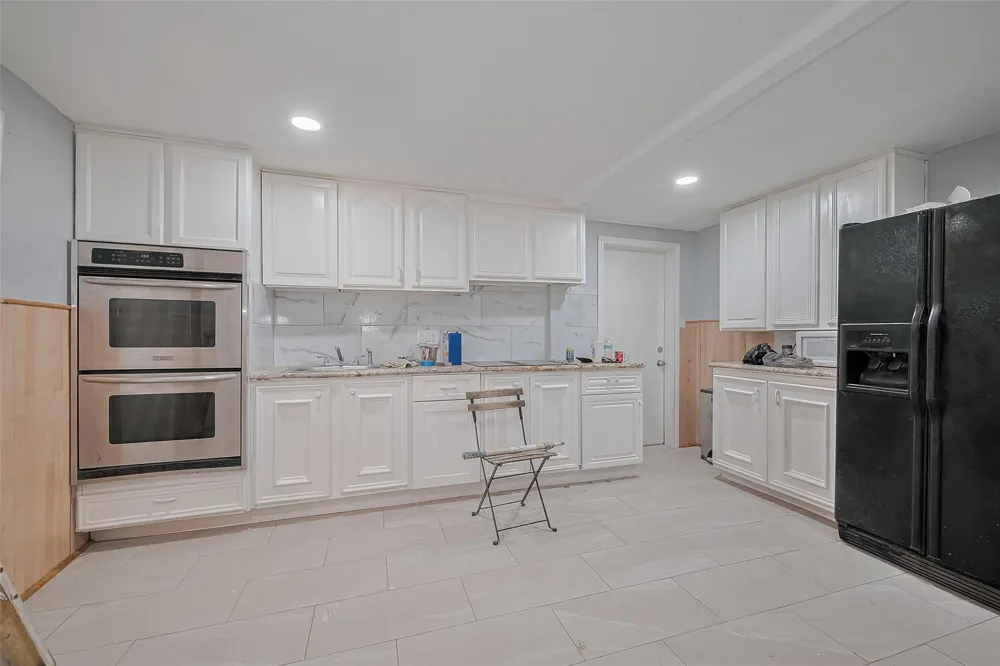 7618 Del Glen Lane Houston, TX 77072