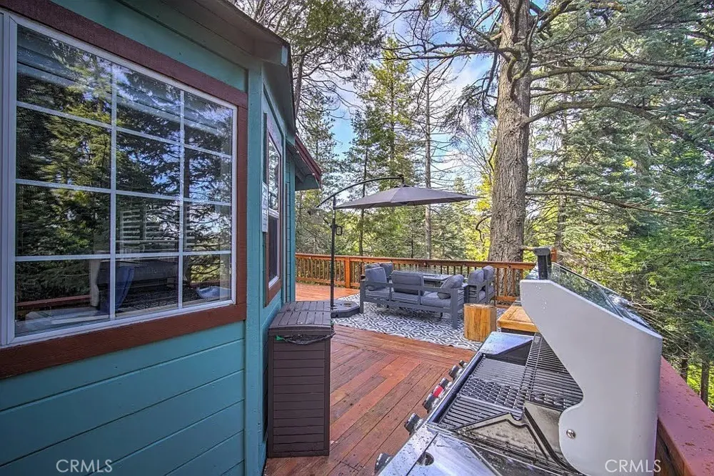 582 Rose Twin Peaks, CA 92391