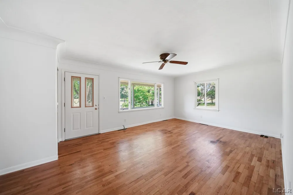 2745 E Carleton Road Madison Charter Township, MI 49221