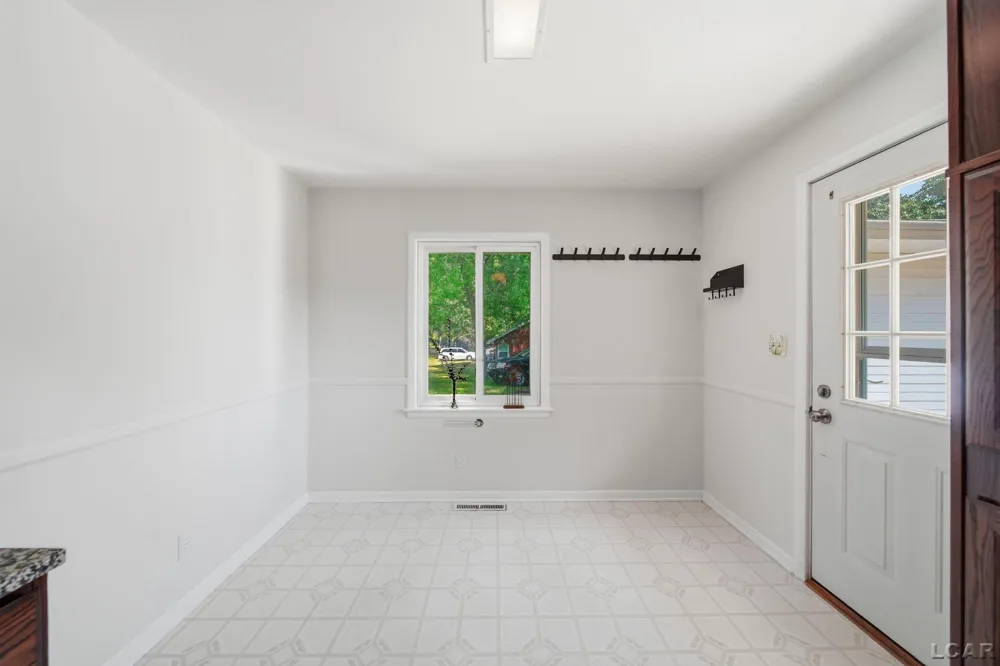 2745 E Carleton Road Madison Charter Township, MI 49221
