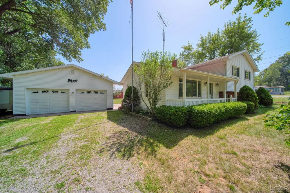 2745 E Carleton Road Madison Charter Township, MI 49221