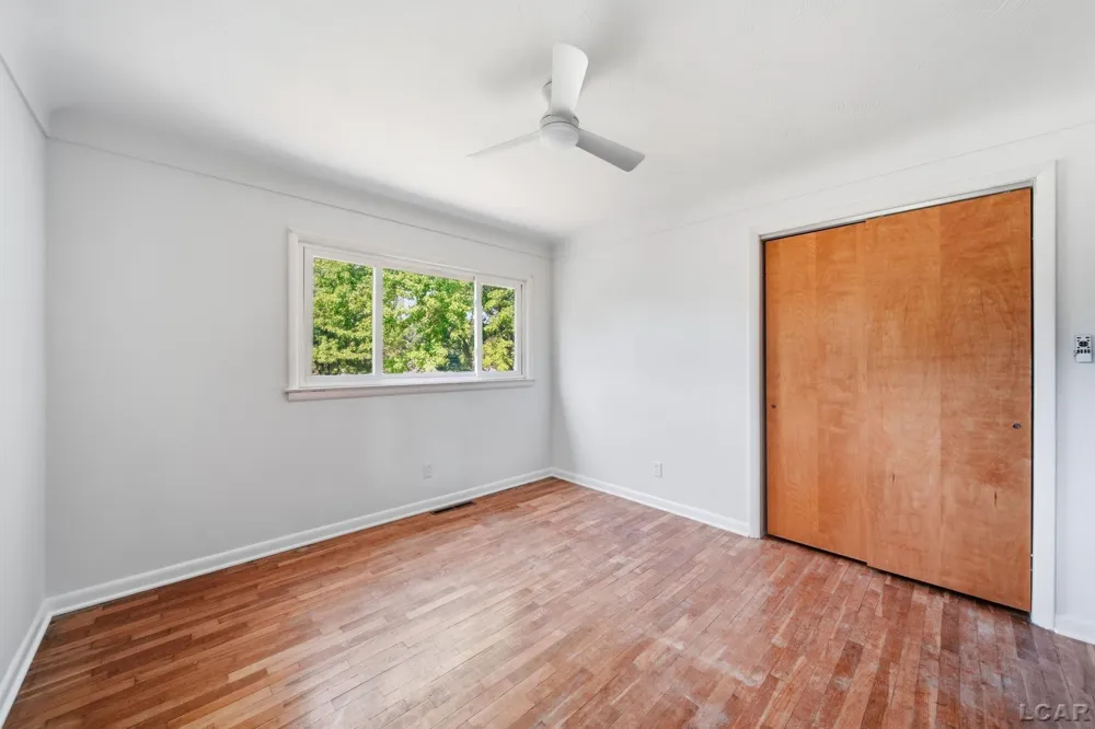 2745 E Carleton Road Madison Charter Township, MI 49221