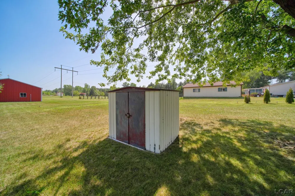 2745 E Carleton Road Madison Charter Township, MI 49221