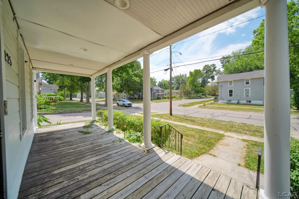 225 Seeley Street Adrian City, MI 49221