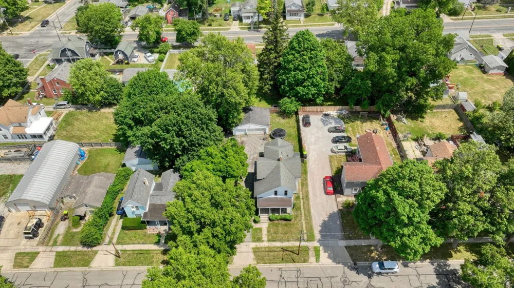 225 Seeley Street Adrian City, MI 49221