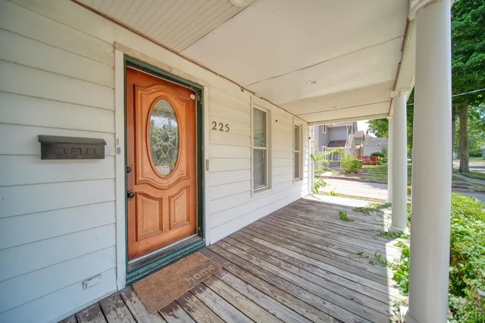 225 Seeley Street Adrian City, MI 49221