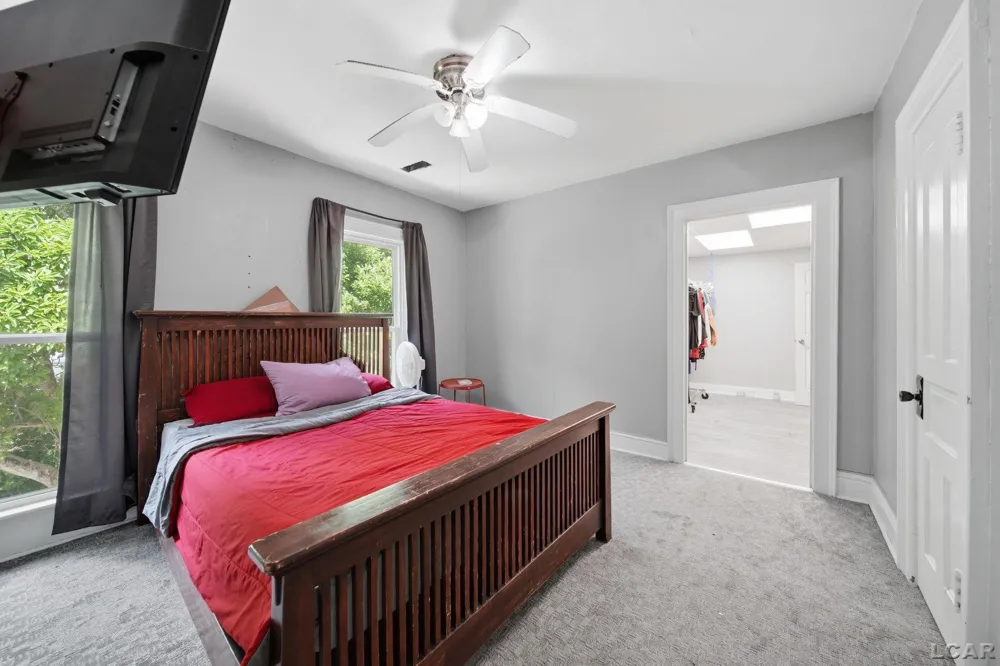 225 Seeley Street Adrian City, MI 49221