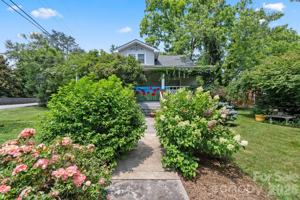 49 Church Street Weaverville, NC 28787