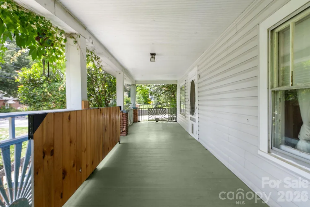 49 Church Street Weaverville, NC 28787