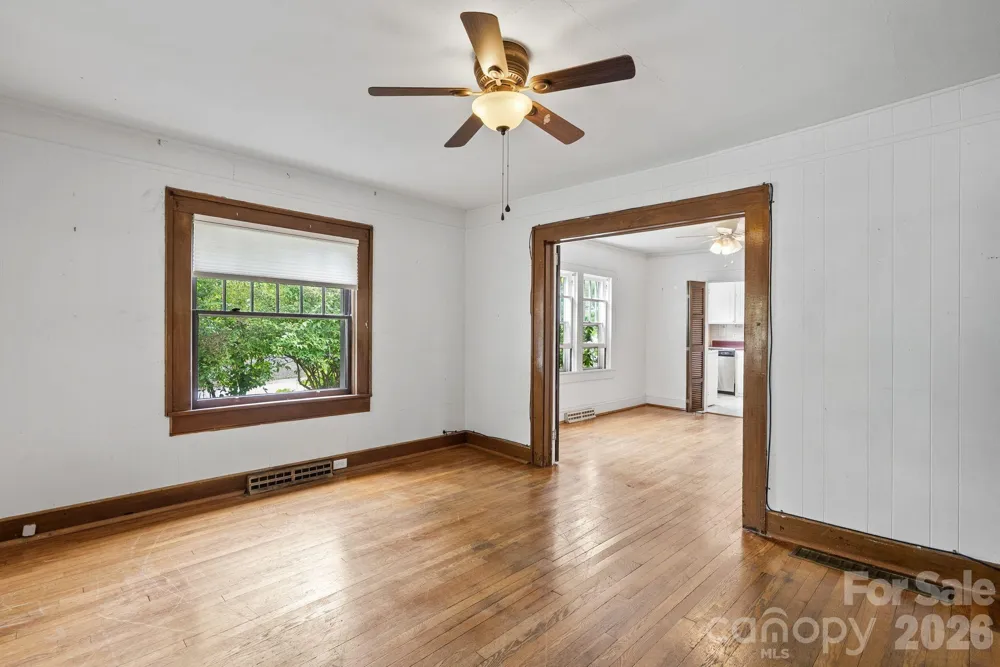 49 Church Street Weaverville, NC 28787
