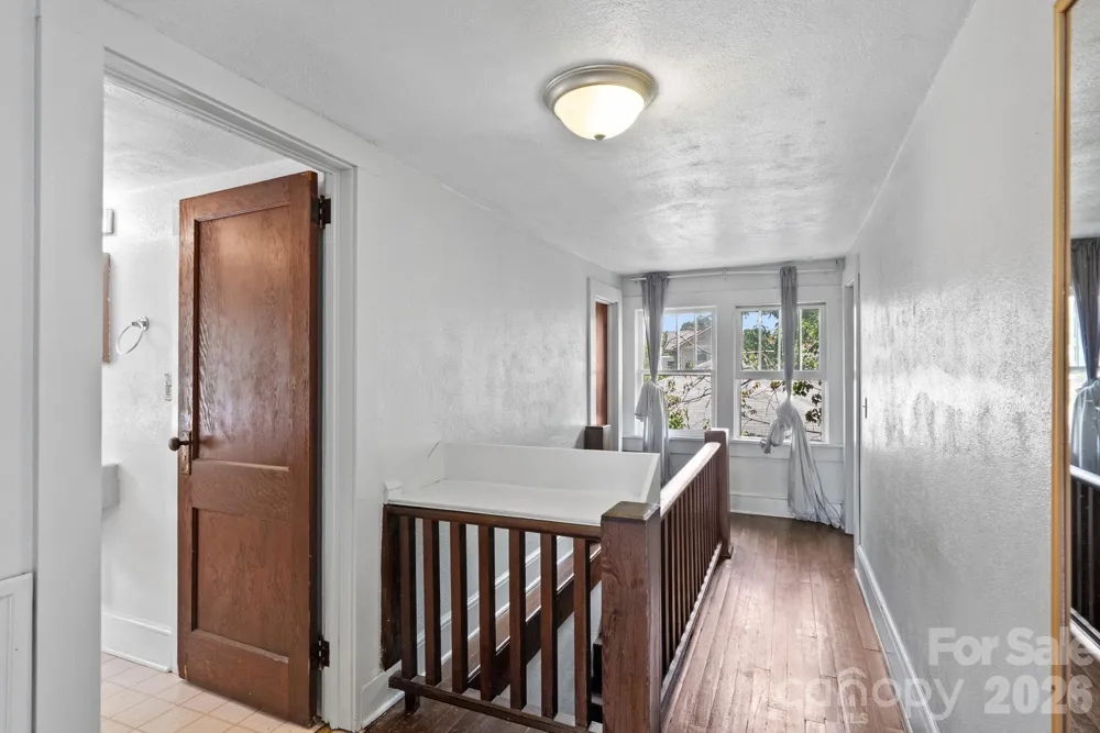 49 Church Street Weaverville, NC 28787