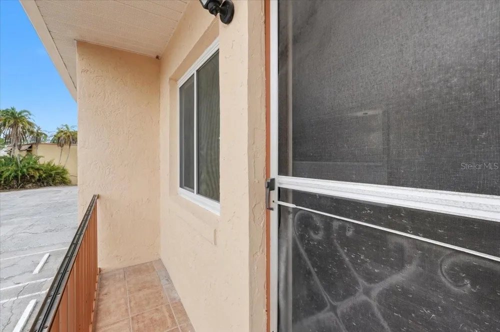 626 PAVARE COURT Winter Haven, FL 33884