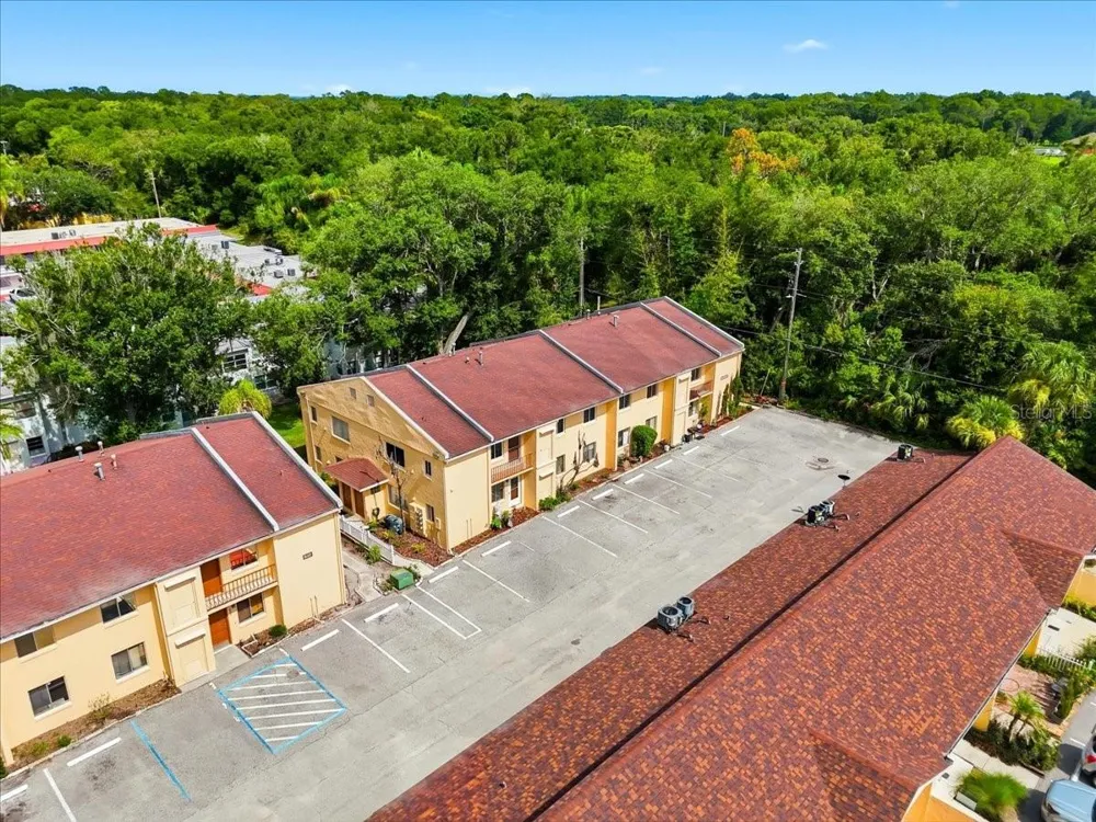 626 PAVARE COURT Winter Haven, FL 33884