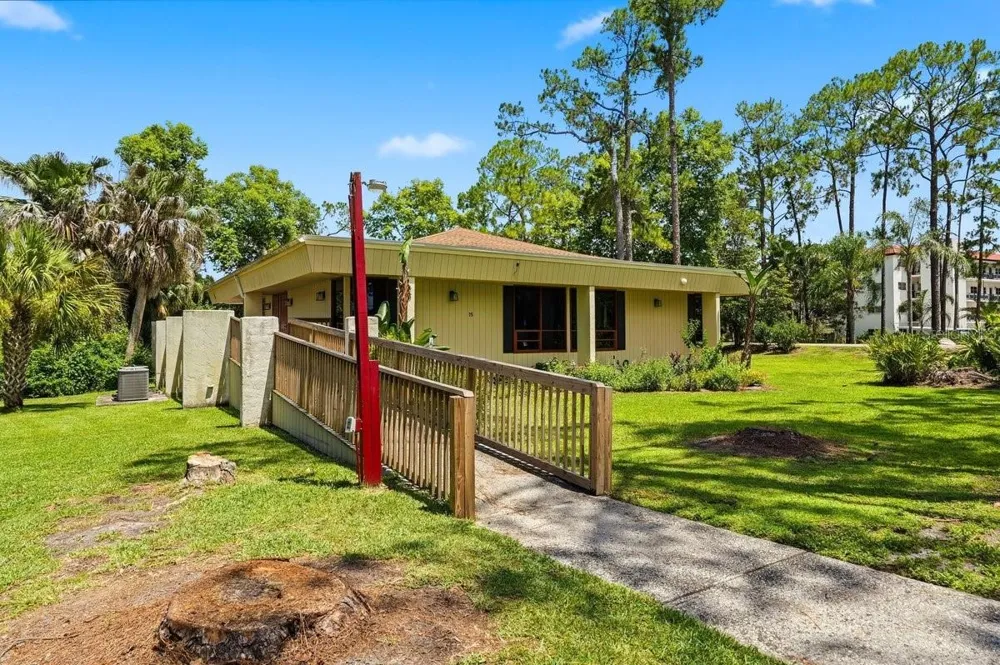 626 PAVARE COURT Winter Haven, FL 33884