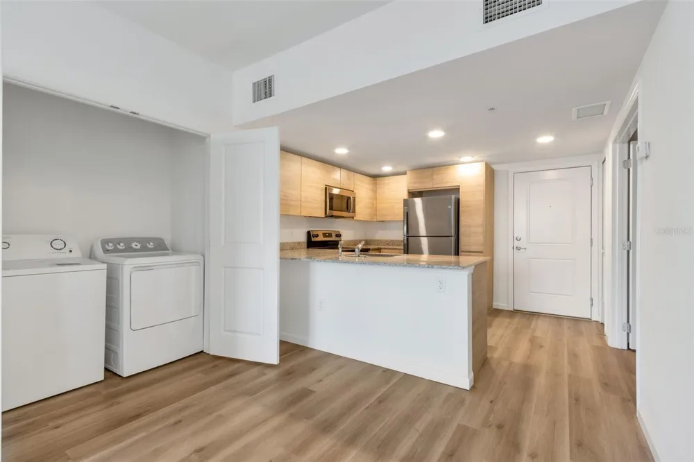 1220 SOUTHSTATION PLACE #404 Orlando, FL 32809