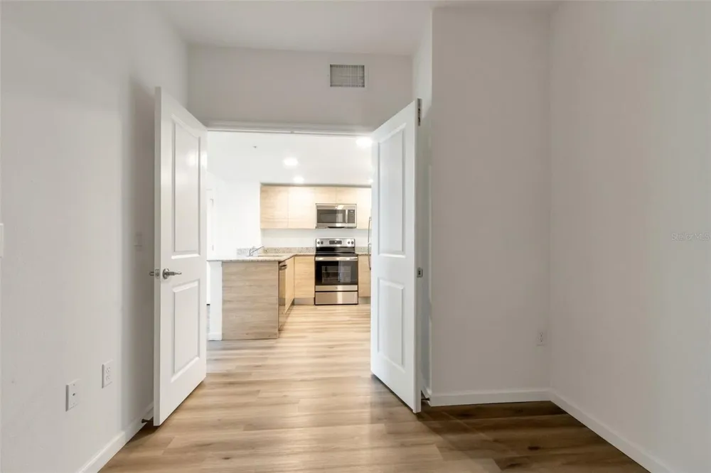1220 SOUTHSTATION PLACE #404 Orlando, FL 32809
