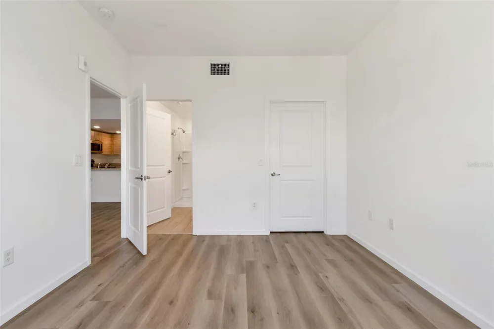 1220 SOUTHSTATION PLACE #404 Orlando, FL 32809