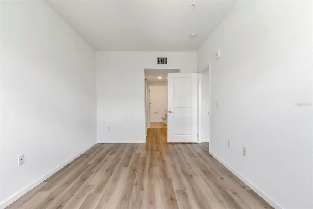 1220 SOUTHSTATION PLACE #404 Orlando, FL 32809