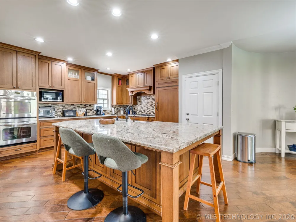 6536 E 83rd Place Tulsa, OK 74133