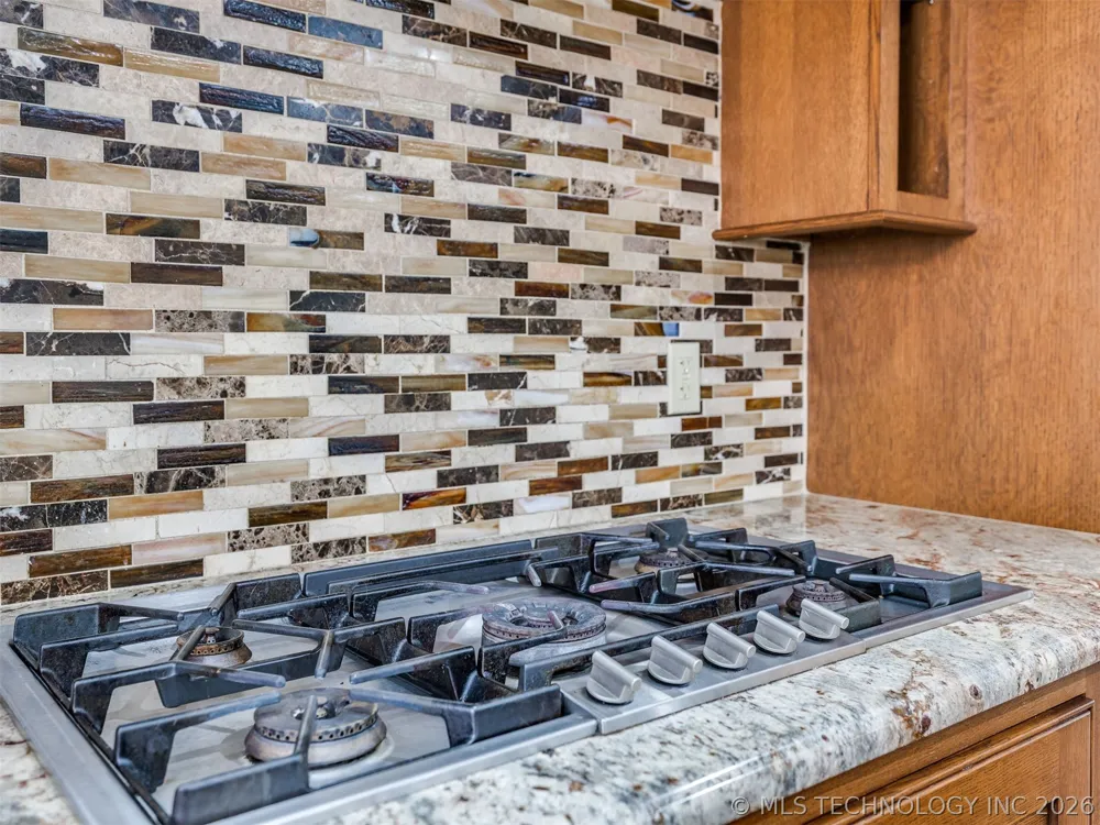 6536 E 83rd Place Tulsa, OK 74133